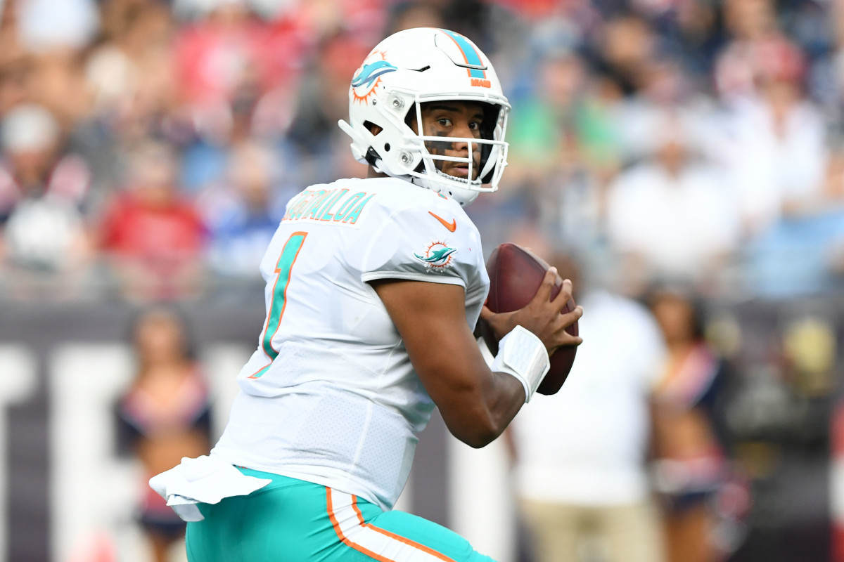 Tua Tagovailoa was inconsistent to start the 2021 season. 